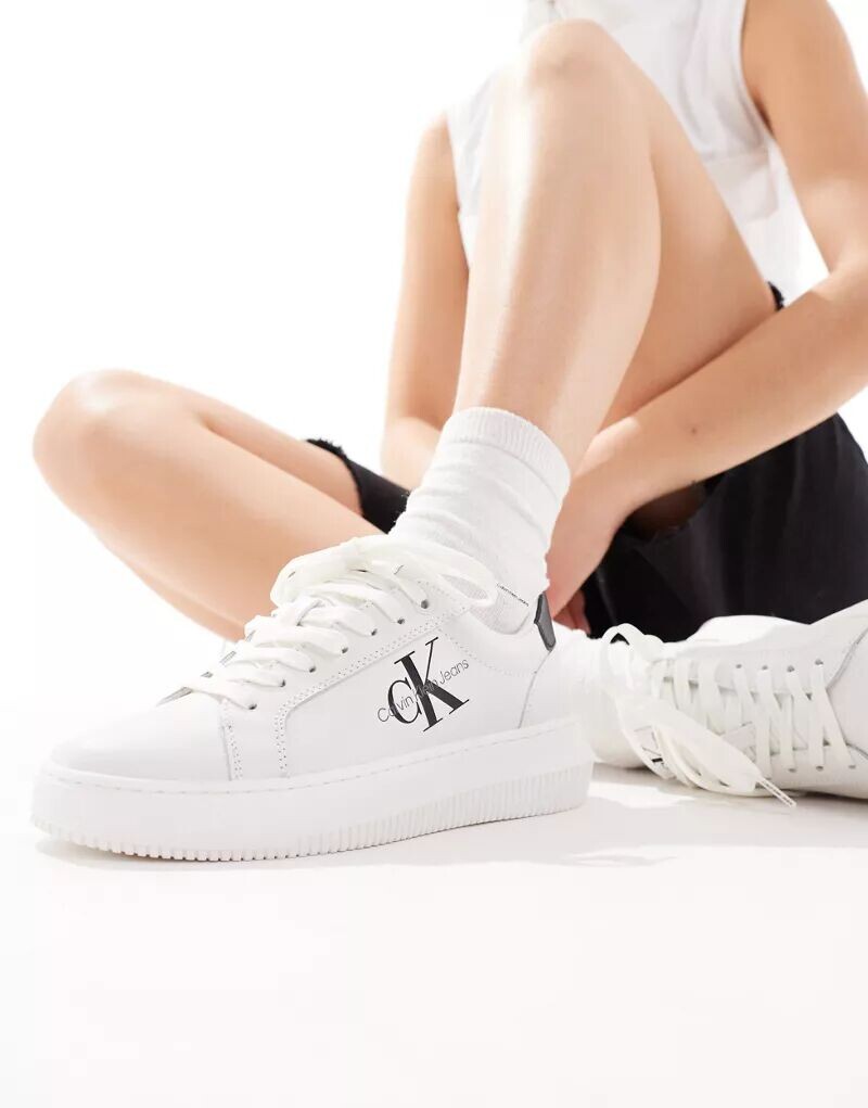 

Разноцветные кроссовки с монограммой и массивной подошвой Calvin Klein, Белый, Разноцветные кроссовки с монограммой и массивной подошвой Calvin Klein
