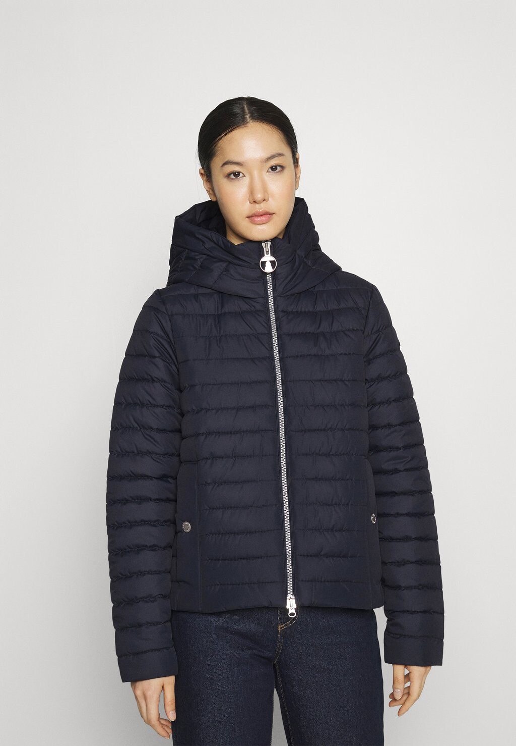 

Зимнее пальто Barbour, темно-синий
