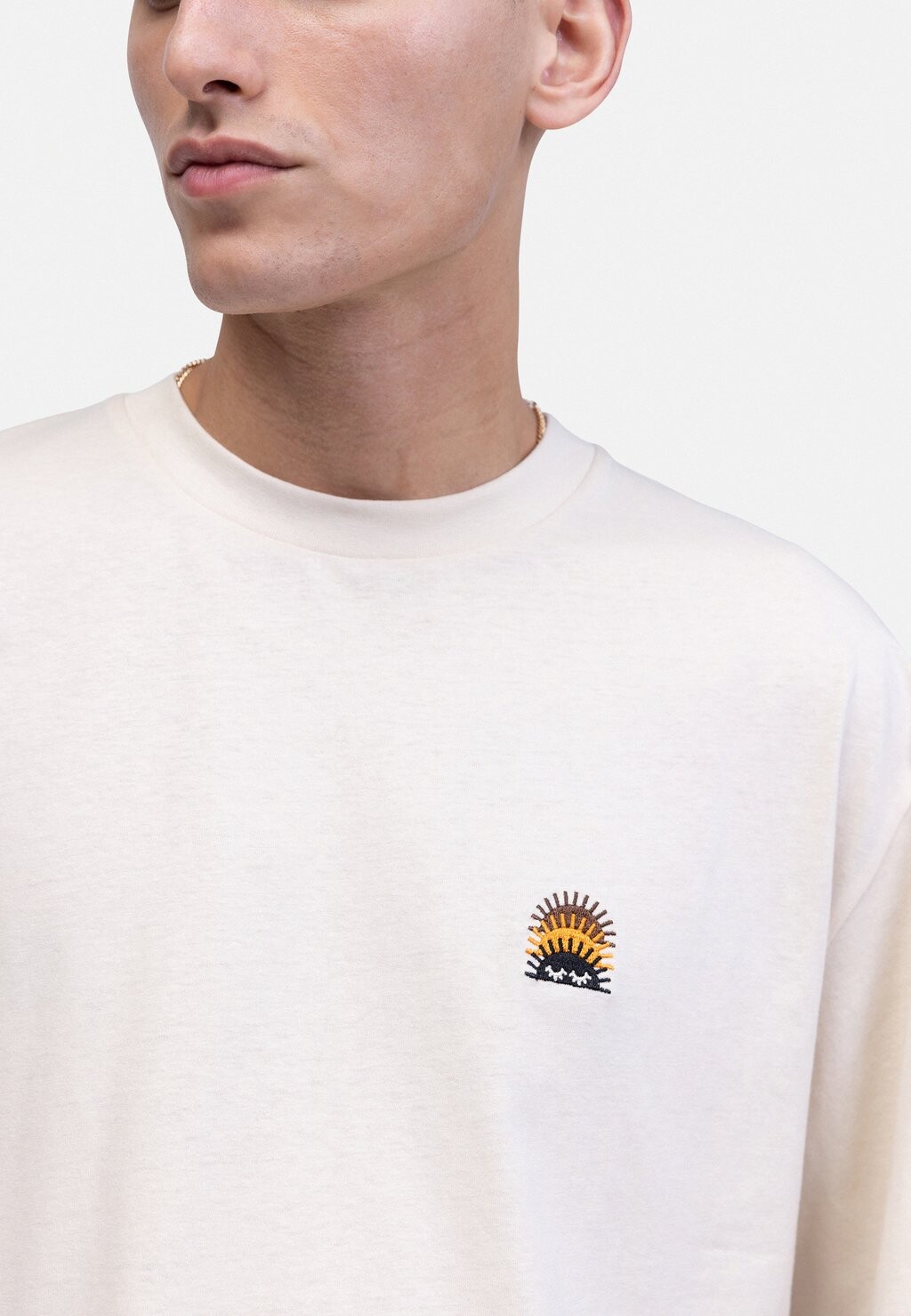 

Футболка с принтом TEE BOXY FIT GOTS UNISEX Redefined Rebel, кремовый