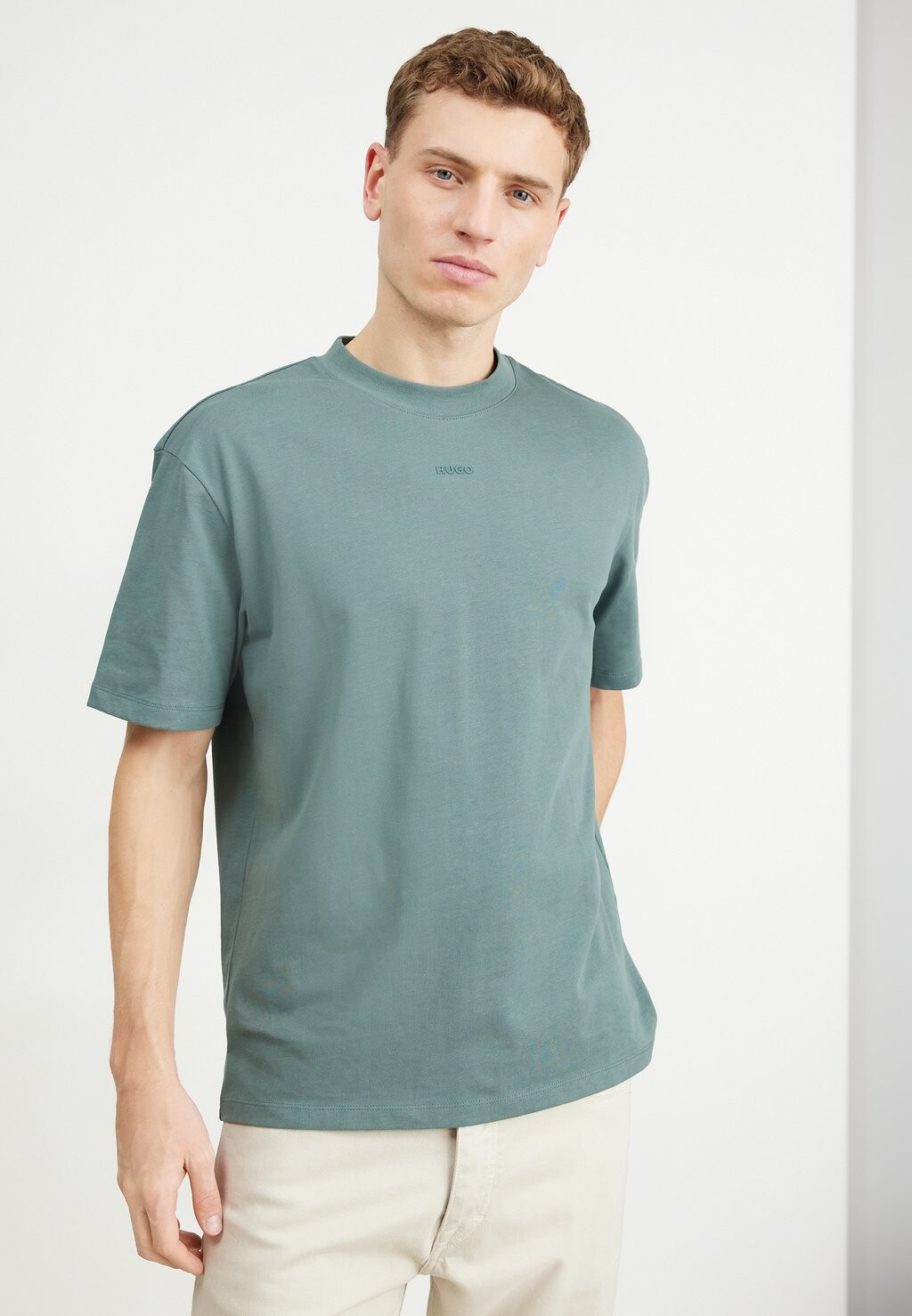 

Футболка базовая DAPOLINO HUGO, цвет dark green