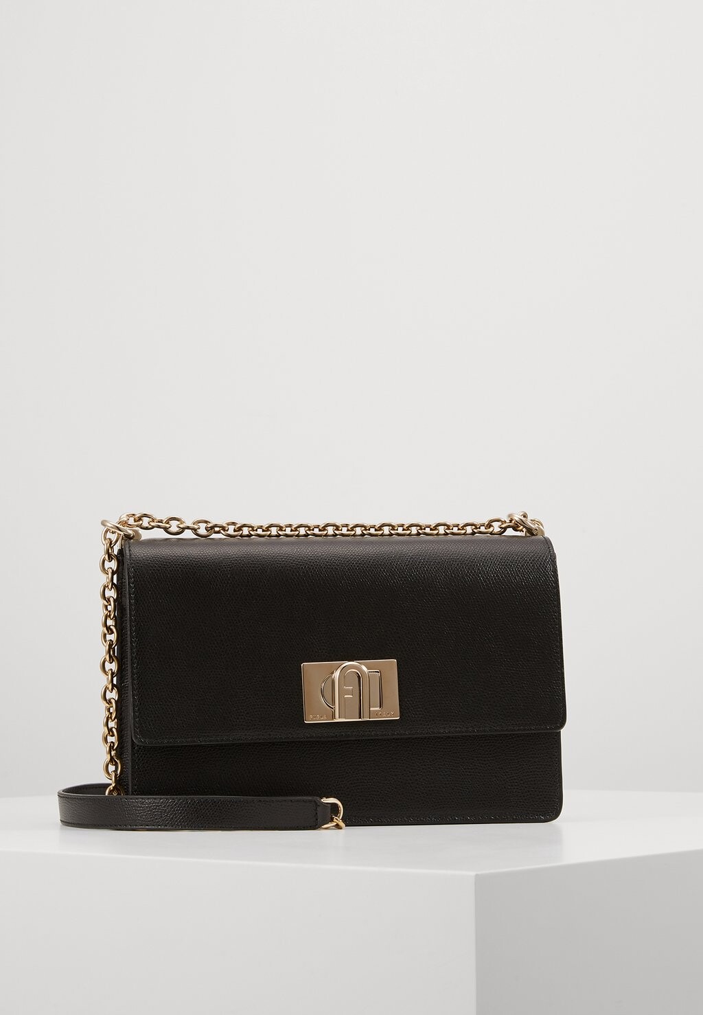 

Сумка через плечо CROSSBODY Furla, цвет onyx