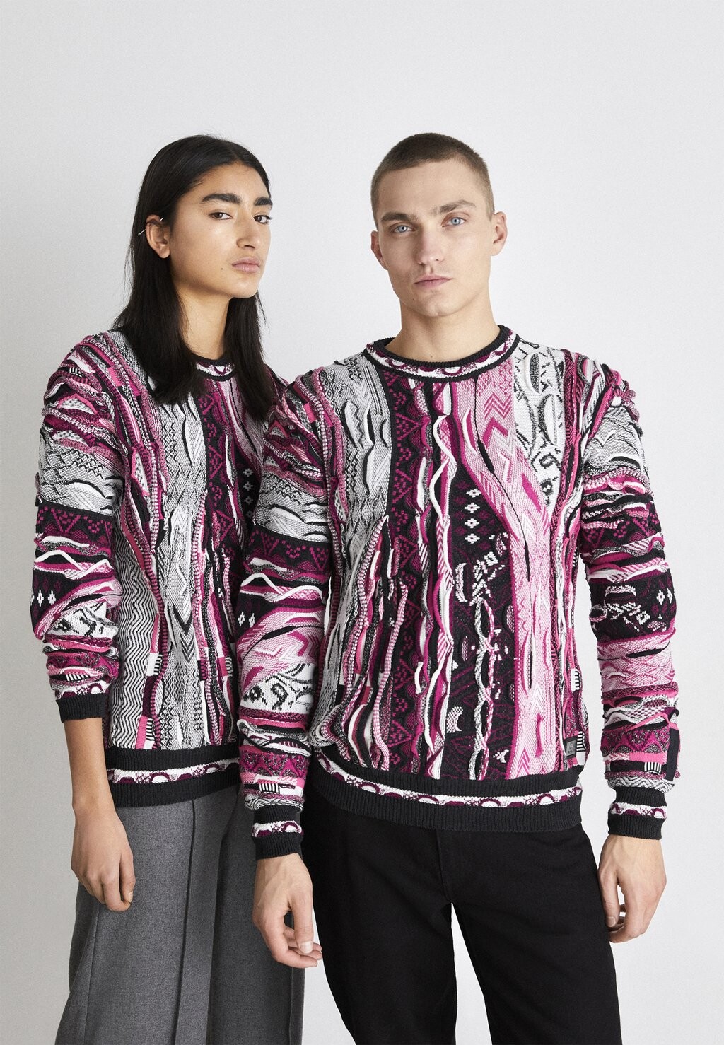 

Свитер Rundhals Unisex Carlo Colucci, цвет fuchsia