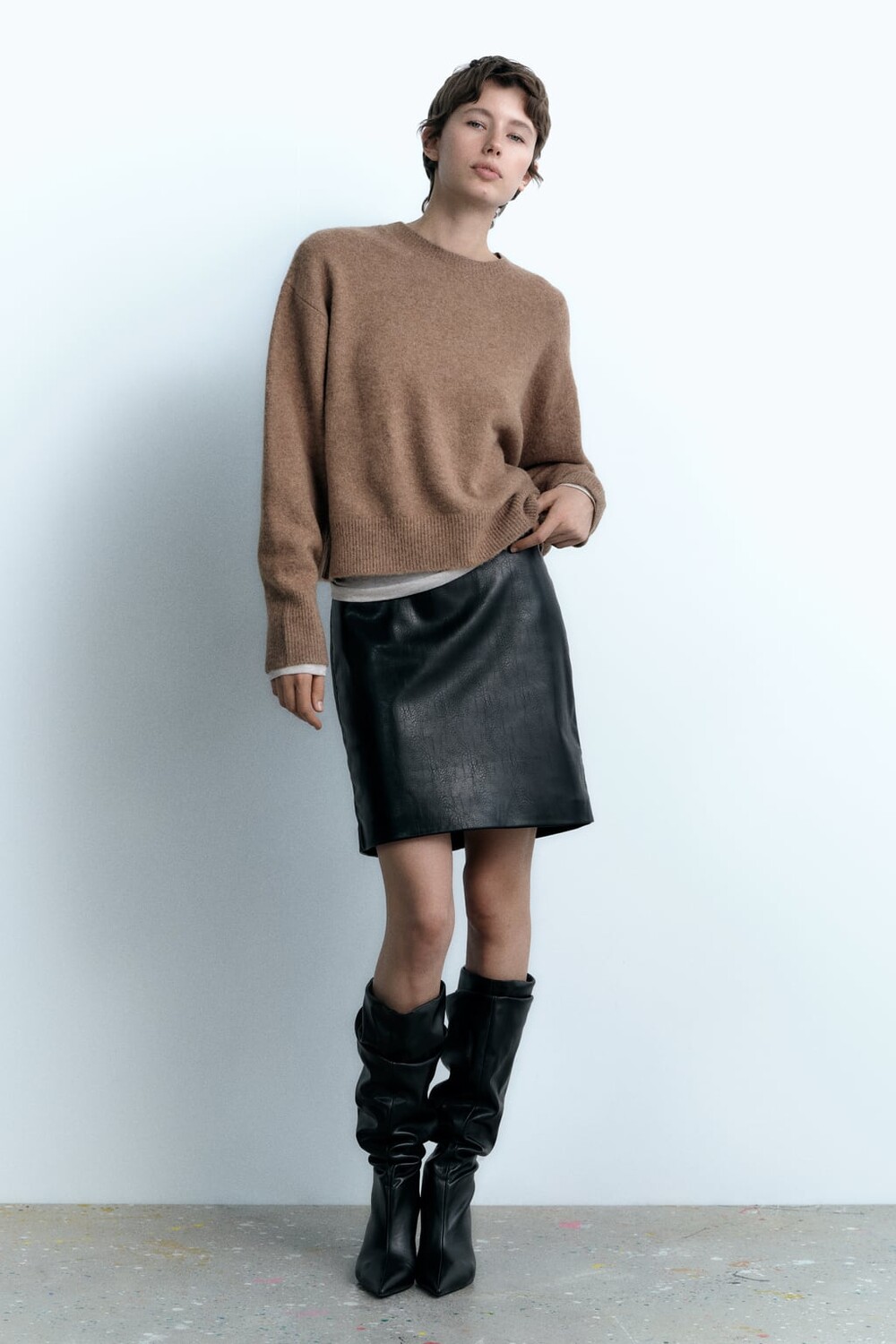 

Базовый вязаный свитер ZARA, коричневый
