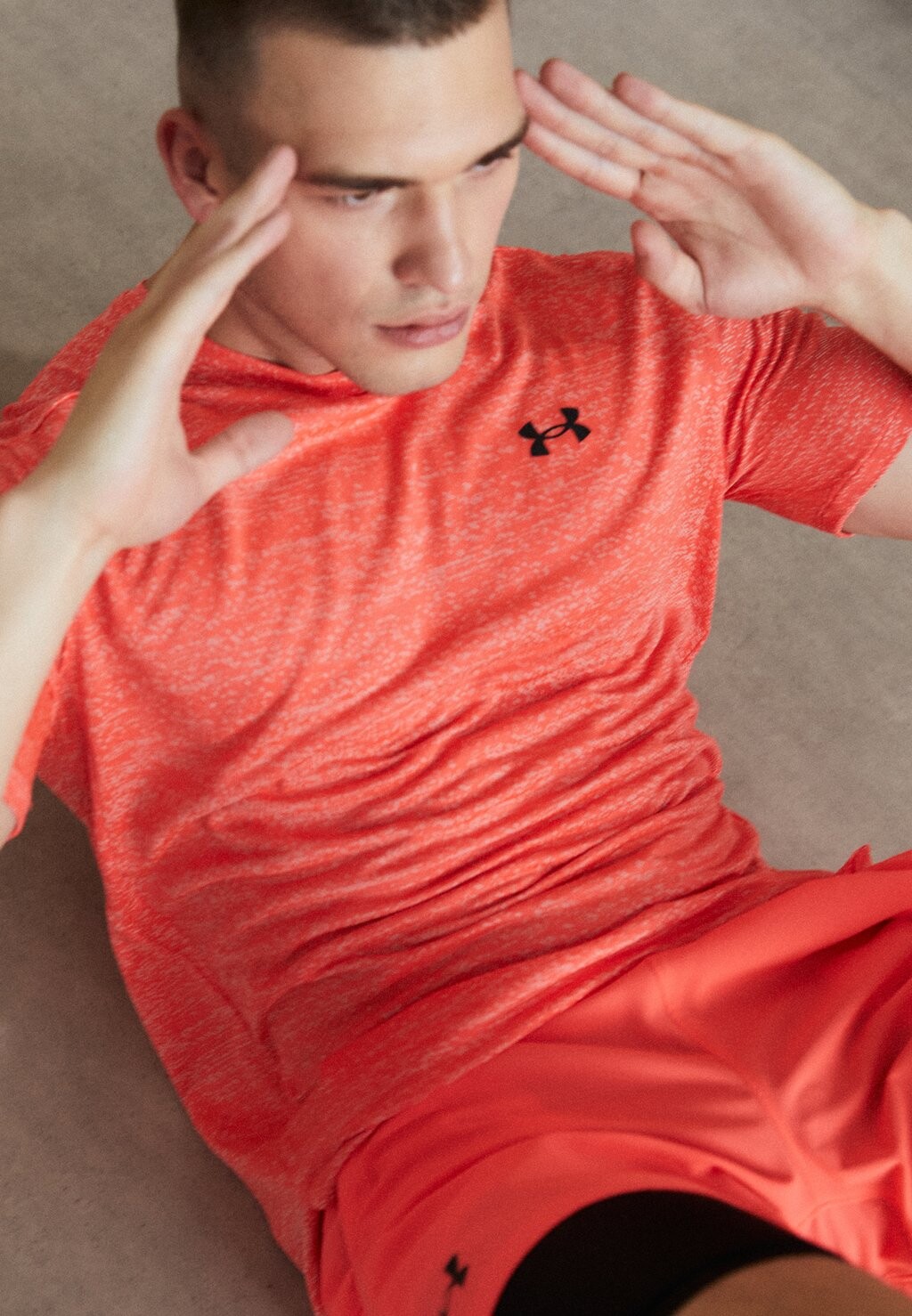 

Спортивная футболка TECH VENT Under Armour, бета/черный