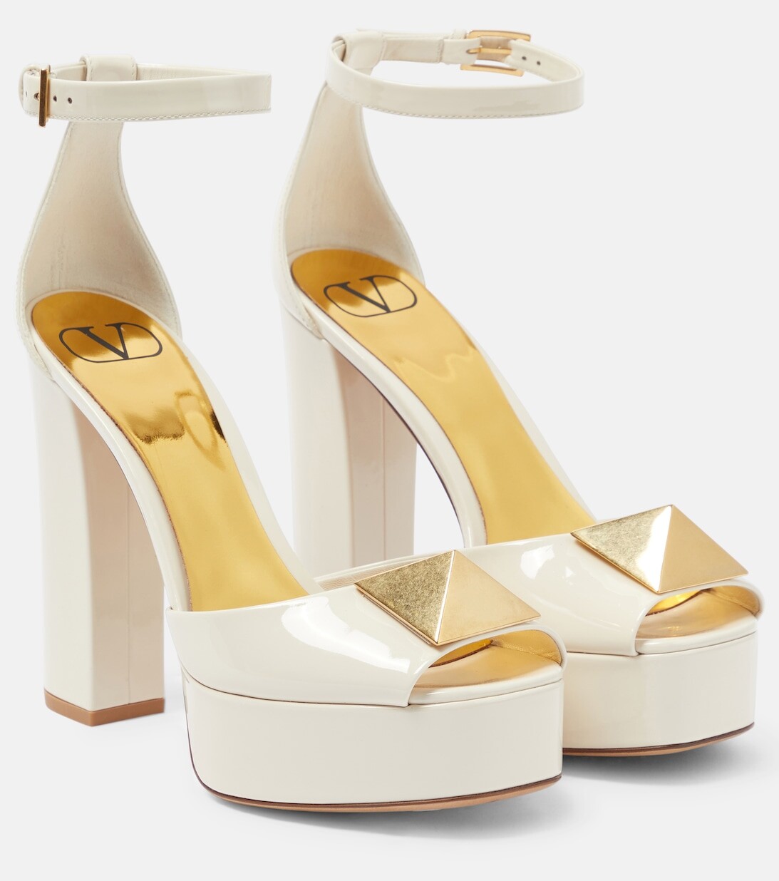 

Сандалии One Stud из лакированной кожи на платформе Valentino Garavani, белый