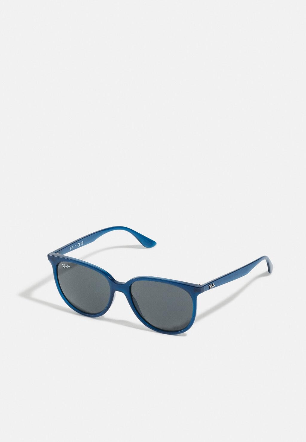 

Солнцезащитные очки Ray-Ban