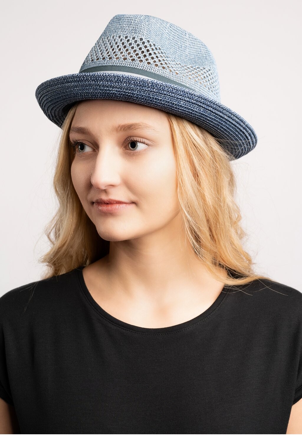

Шапка UNISEX Bailey of Hollywood, цвет navy heather