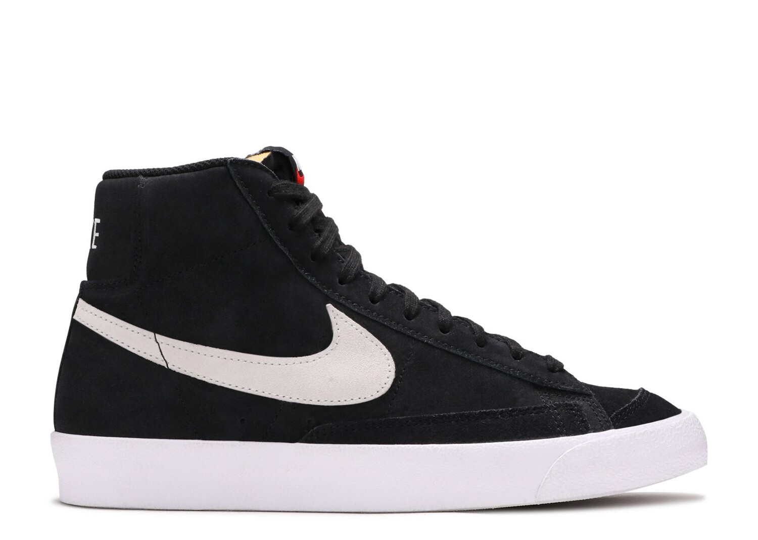 

Кроссовки Nike Blazer Mid '77 Suede 'Black Dust', черный