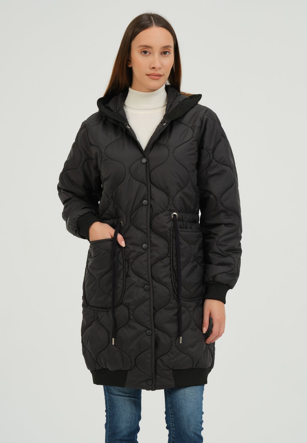 Короткое пальто Basics and More, цвет black