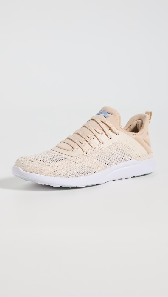 

Кроссовки APL: Athletic Propulsion Labs TechLoom Tracer