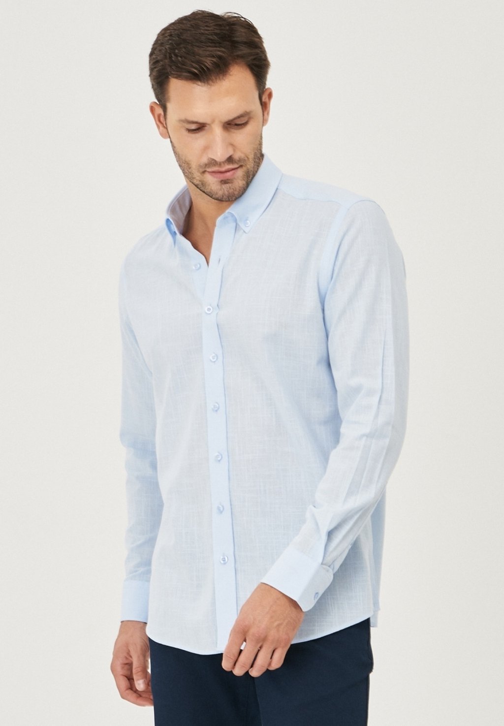 блузка vminger slim fit shirt aware цвет hydrangea Рубашка AC&CO / ALTINYILDIZ CLASSICS, цвет Slim Fit Shirt