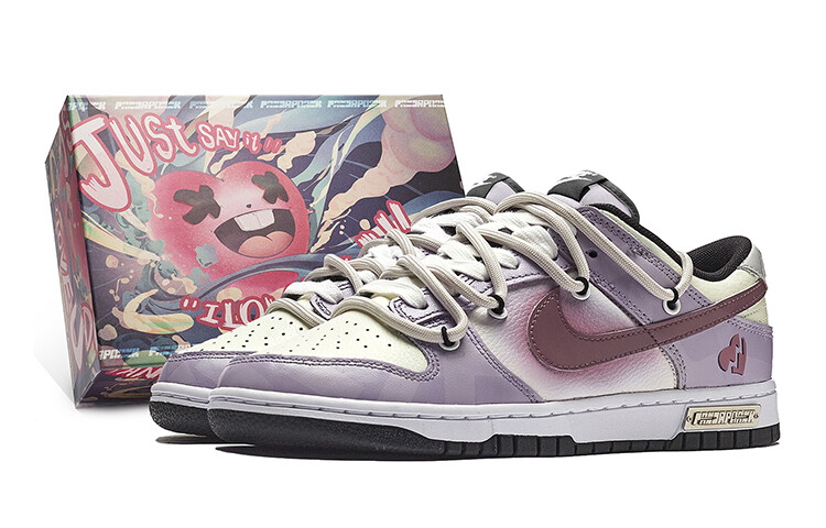 

Женские туфли Nike Dunk Low Skate