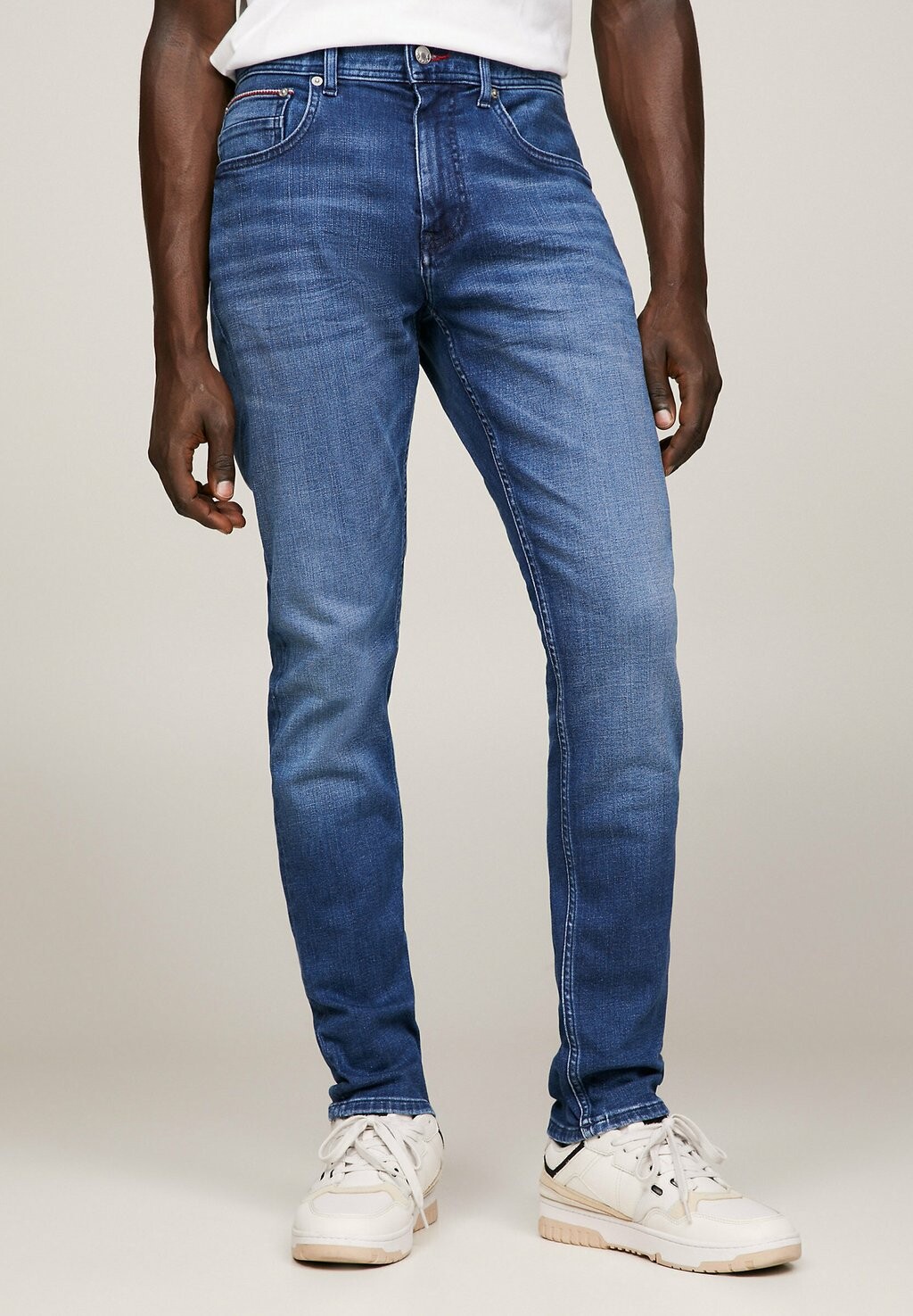 

Джинсы прямого кроя Tommy Hilfiger, цвет fadden blue