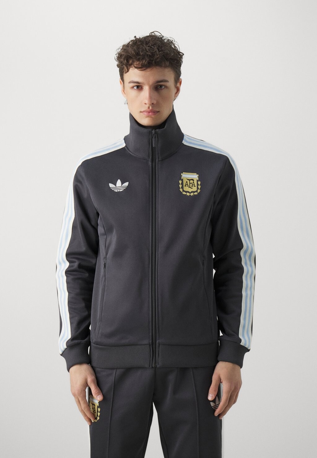 

Толстовка ARGENTINA AFA BECKENBAUER TRACK adidas Originals, цвет utility black