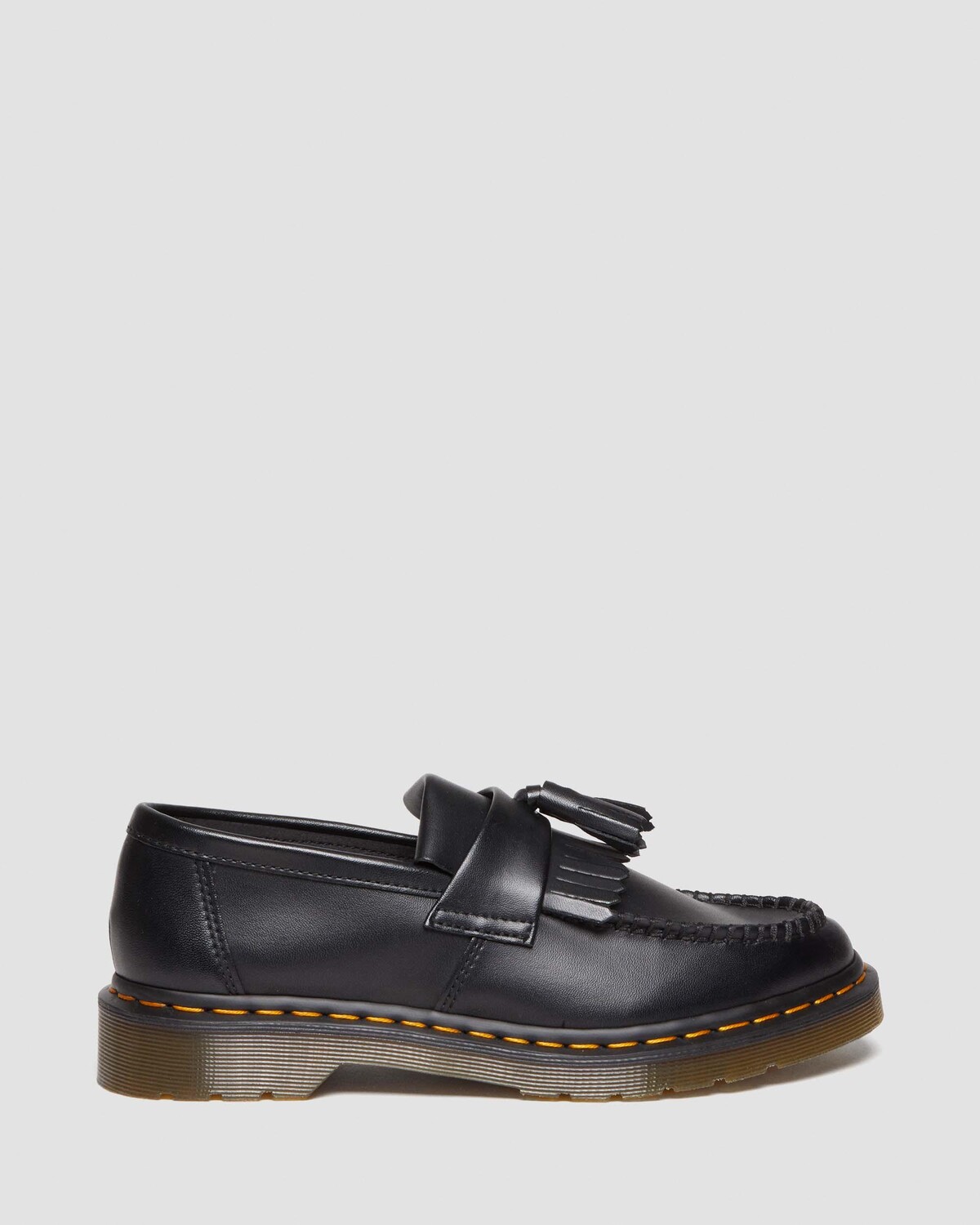

Веганские лоферы с кисточками Adrian Felix Dr. Martens