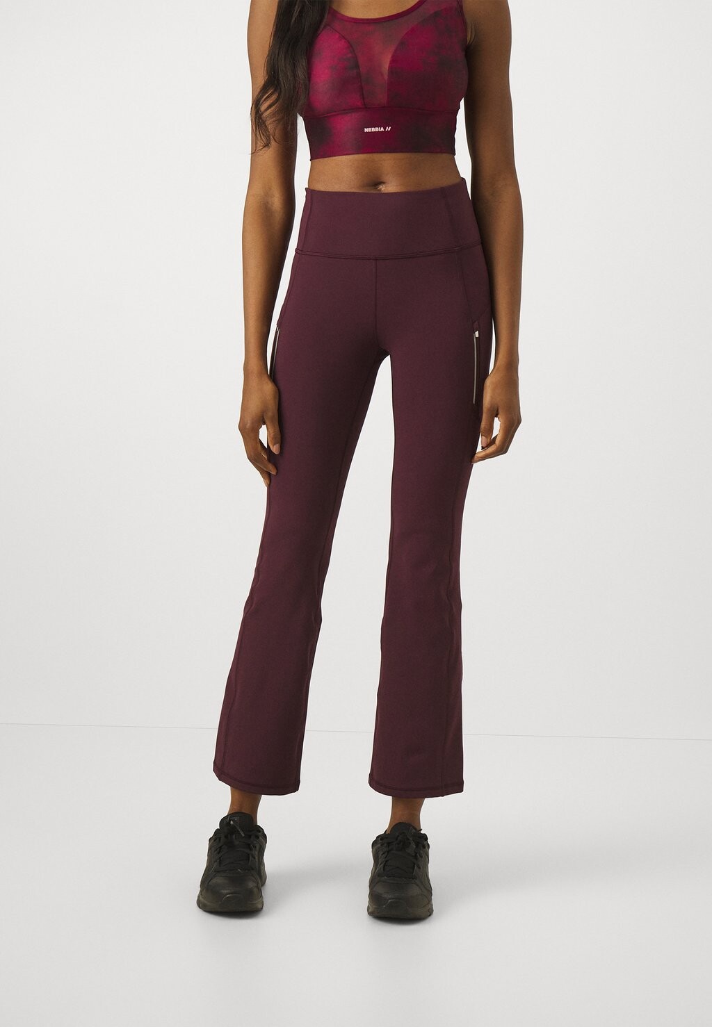 

Леггинсы RAINIER BOOTCUT PANT Athleta, цвет spiced cabernet