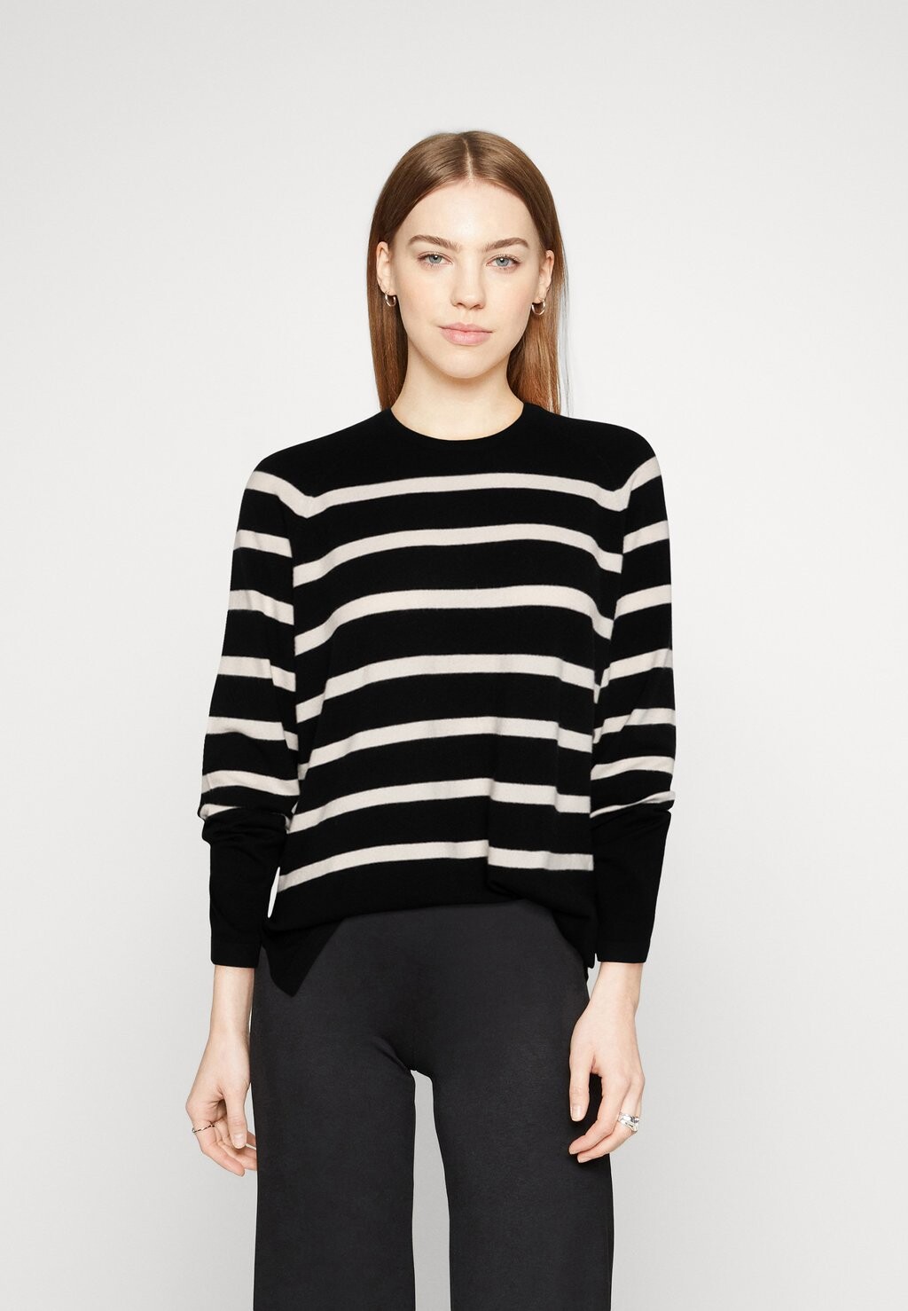

Свитер PCKALLY LS KAC PWP Pieces, черный/cloud dancer