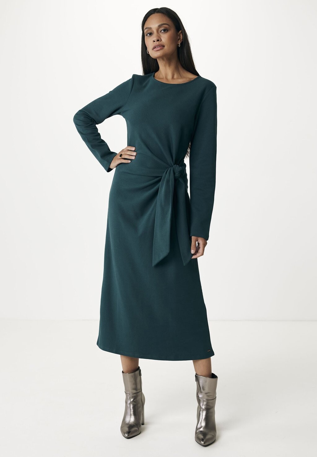 цена Платье повседневное Mexx, цвет dark green