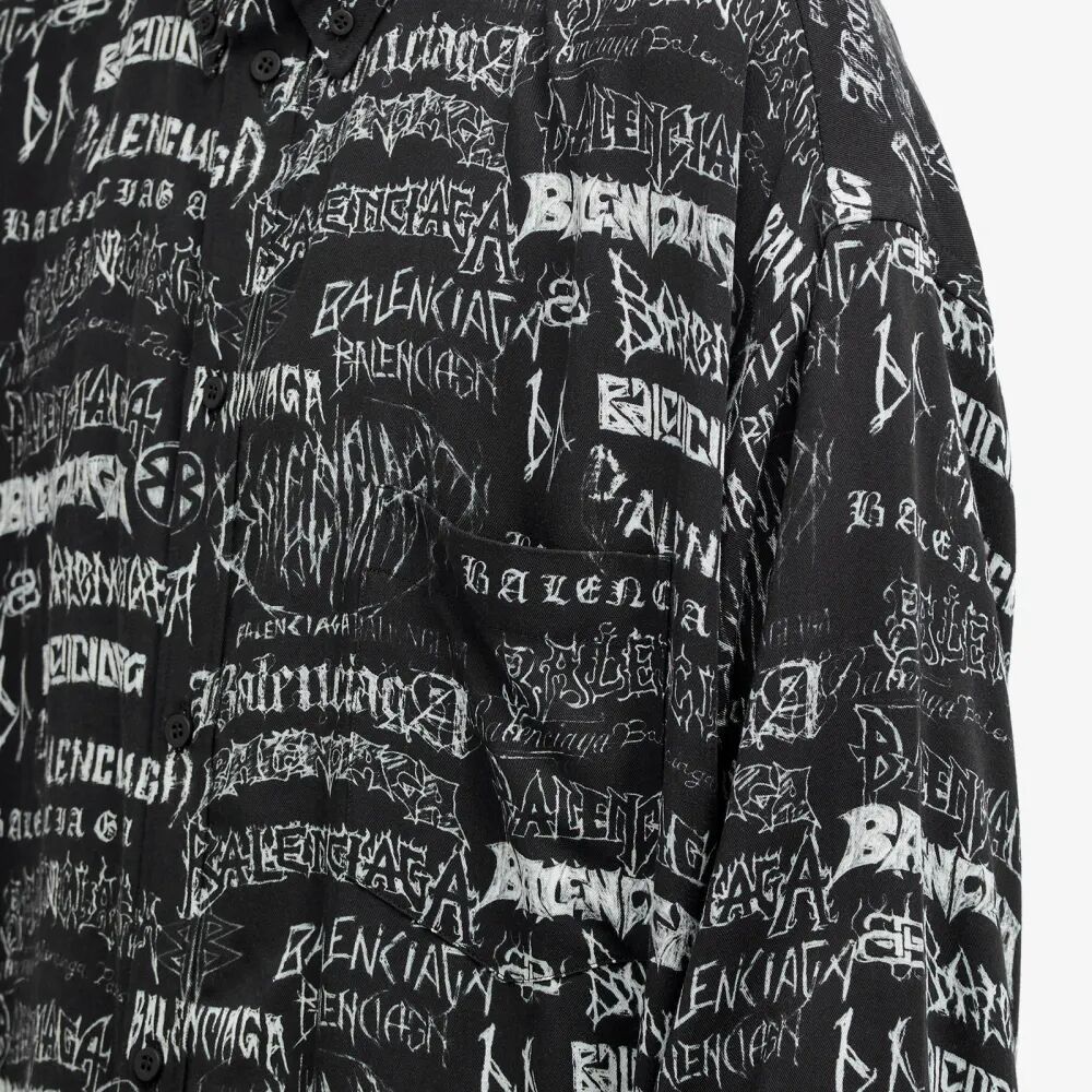 Balenciaga Рубашка с металлическим повторяющимся логотипом, черный объемная футболка с металлическим логотипом balenciaga черный