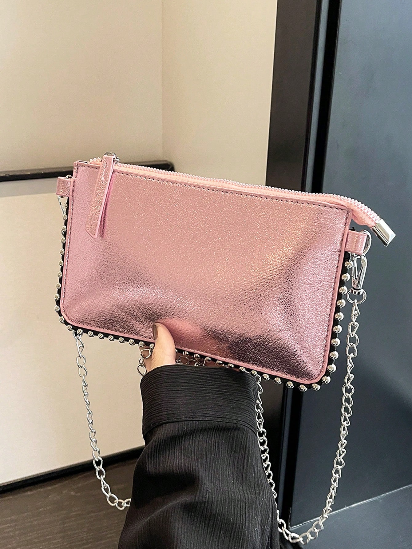 цена Женская сумка на цепочке из бисера с плечевым ремнем, розовый