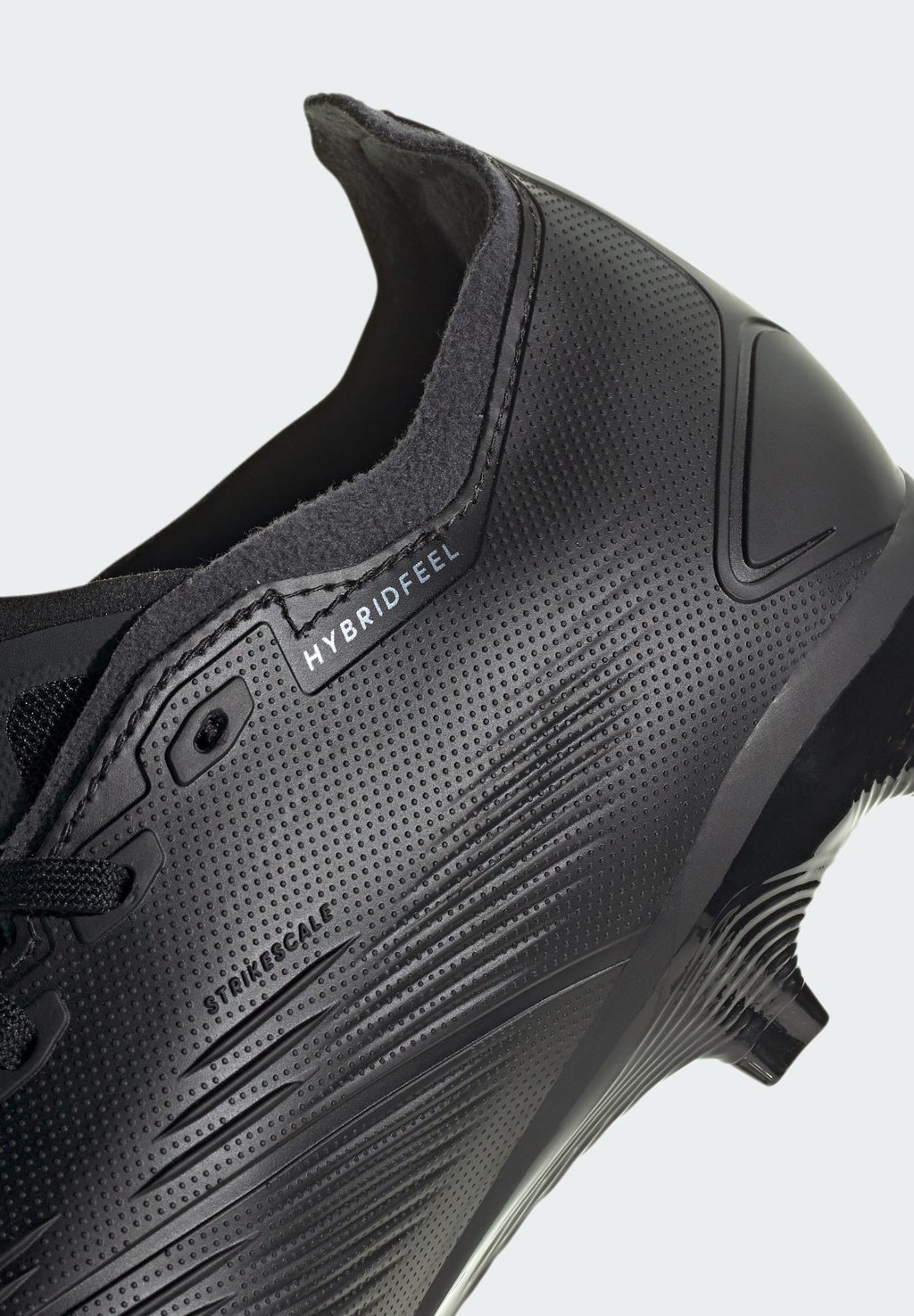 Футбольные бутсы с шипами PREDATOR LEAGUE FG adidas Performance, цвет core  black/carbon/core black