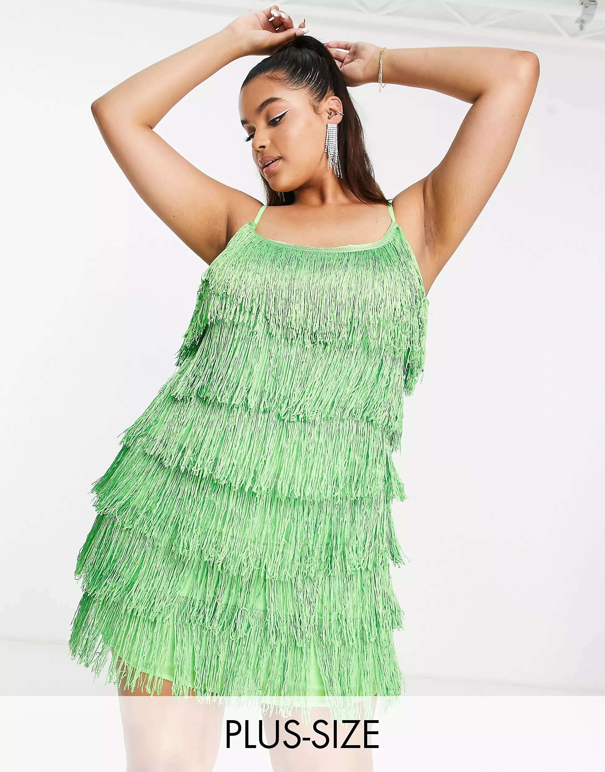 Зеленое мини-платье с бахромой River Island платье river island комбинированное 44 46 размер