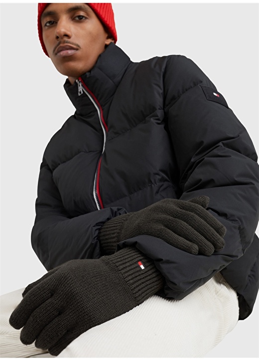 

Черный мужской шарф Tommy Hilfiger