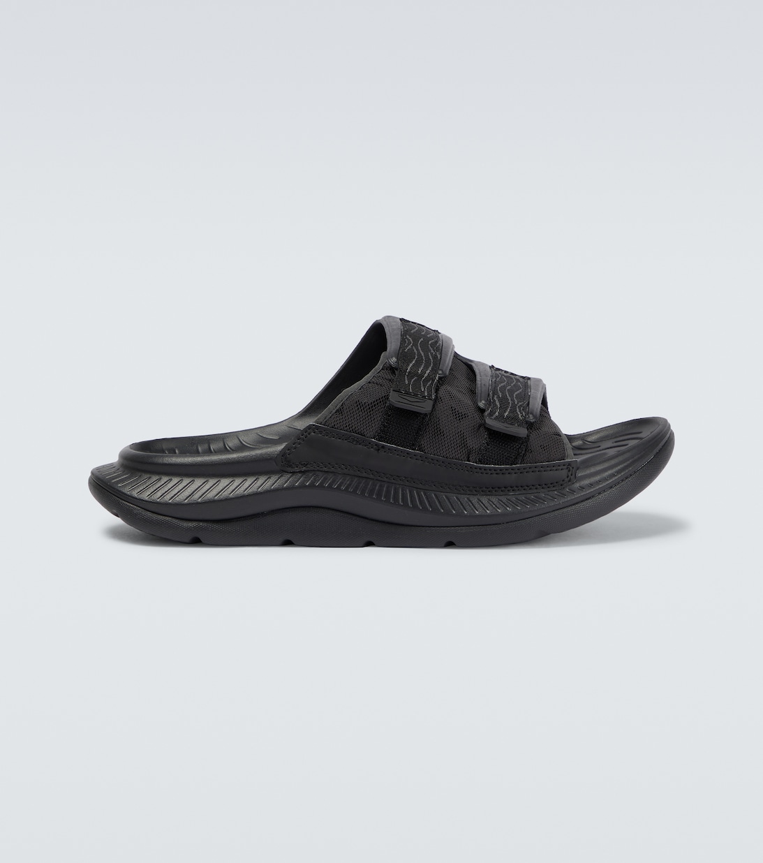 

Шлепанцы Ора Люкс Hoka One One, черный