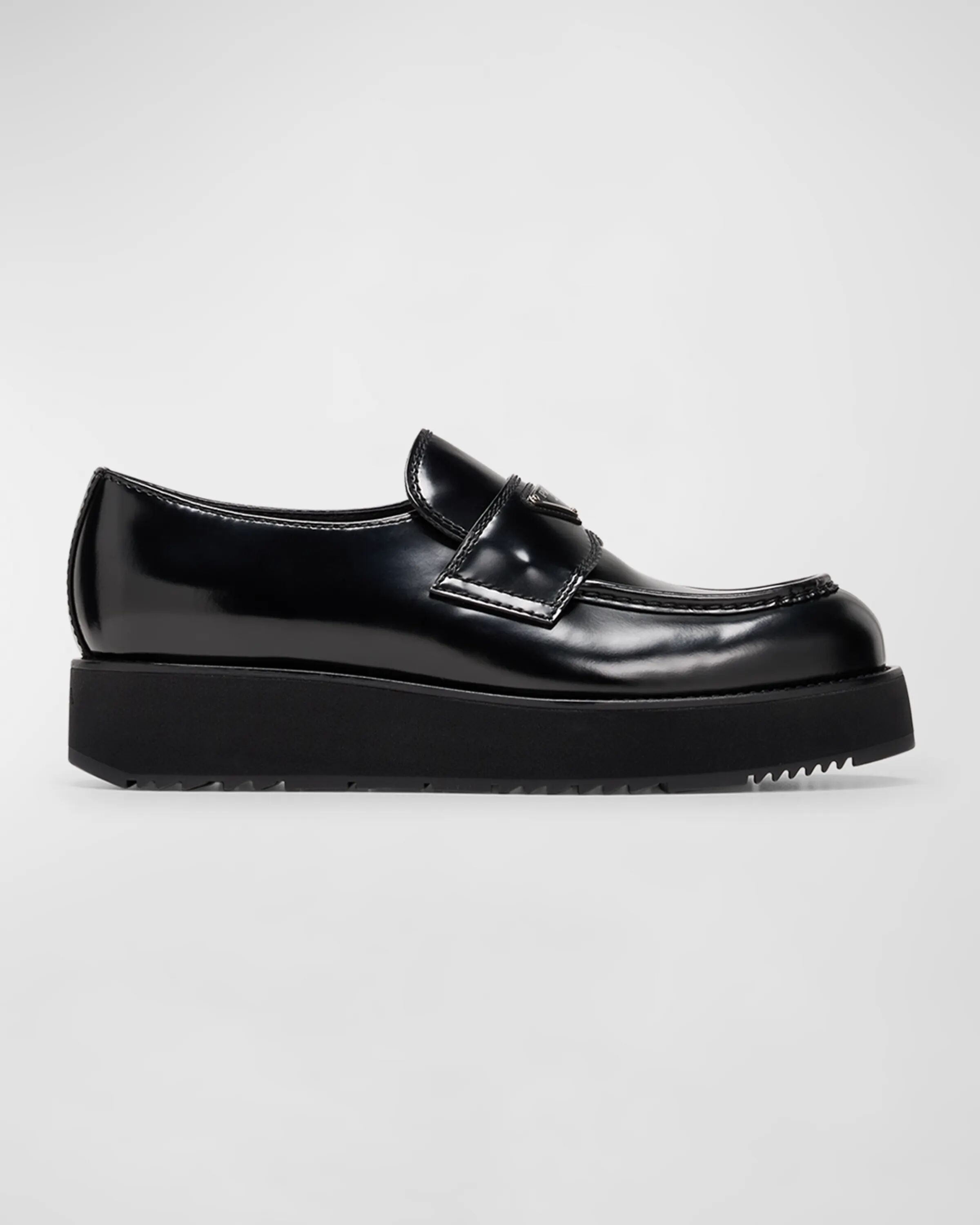 

Новые мужские лоферы на платформе Creeper с противоположной стороны Prada, черный