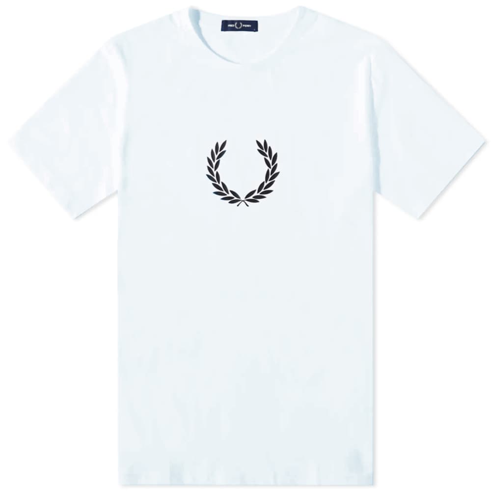 

Футболка Fred Perry с лавровым венком