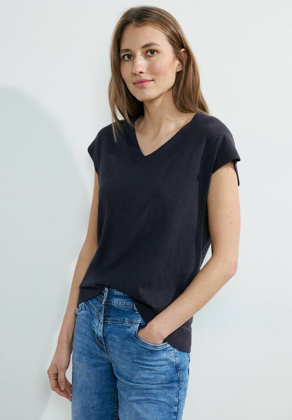 

Футболка базовая Cecil, цвет blau