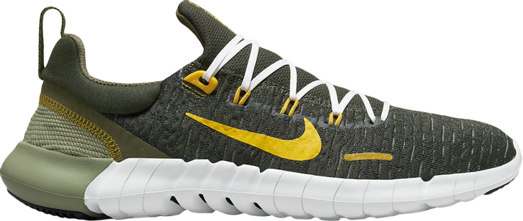 Nike free rn gold sale