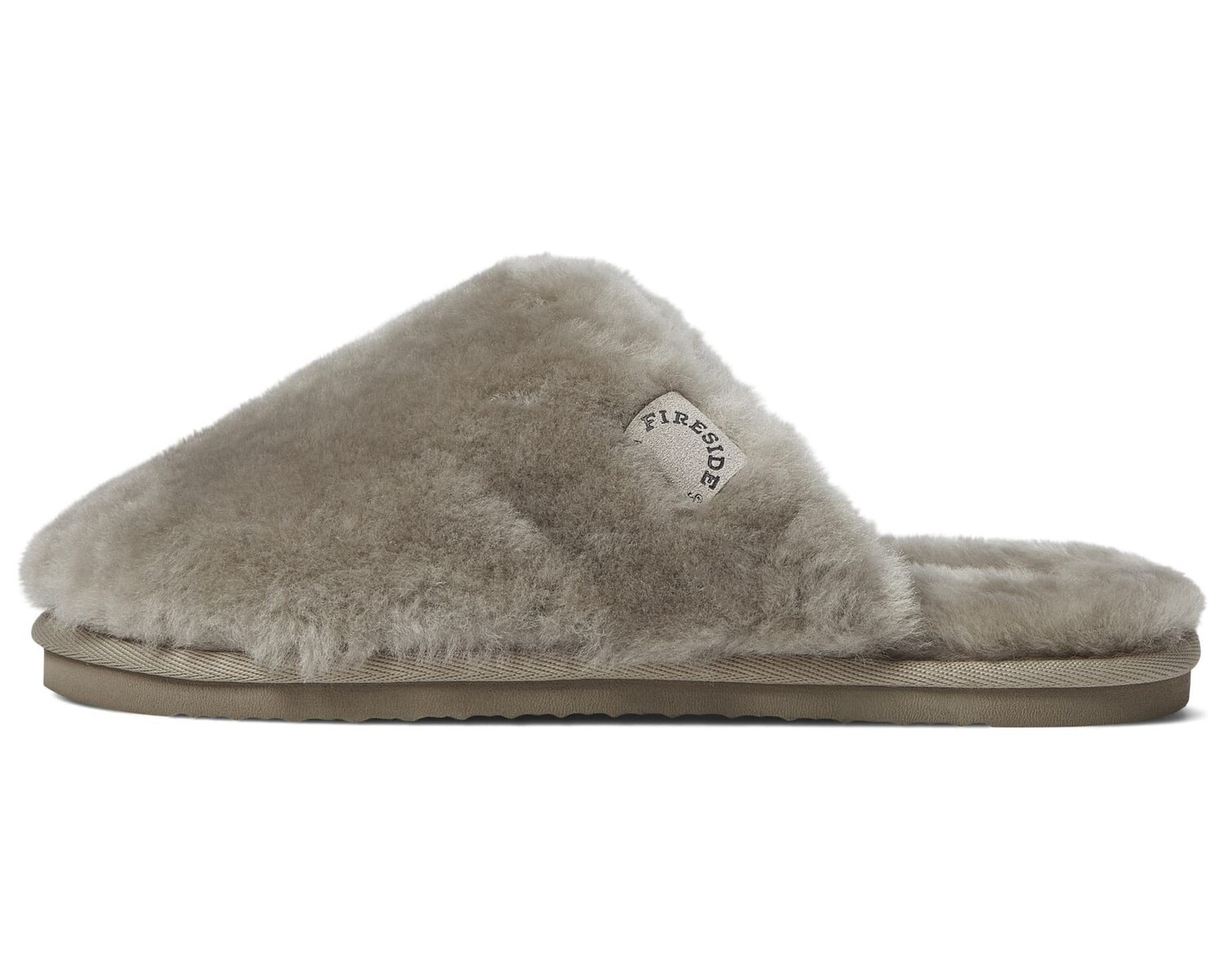 

Слипперы Shelly Beach Genuine Shearling Clog FIRESIDE by Dearfoams, мох