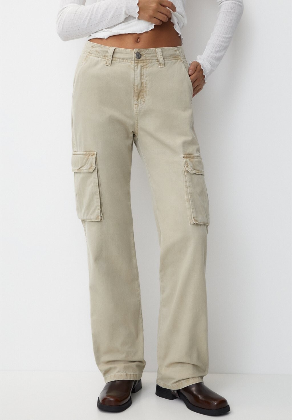 

Брюки-карго Basic PULL&BEAR, цвет sand