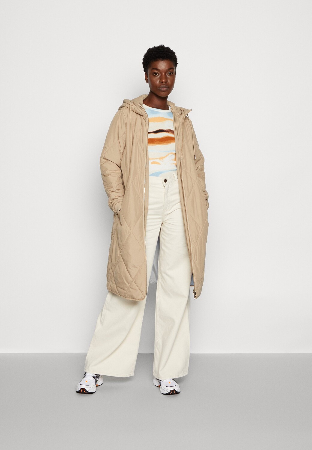 

Пальто Tommy Hilfiger, бежевый