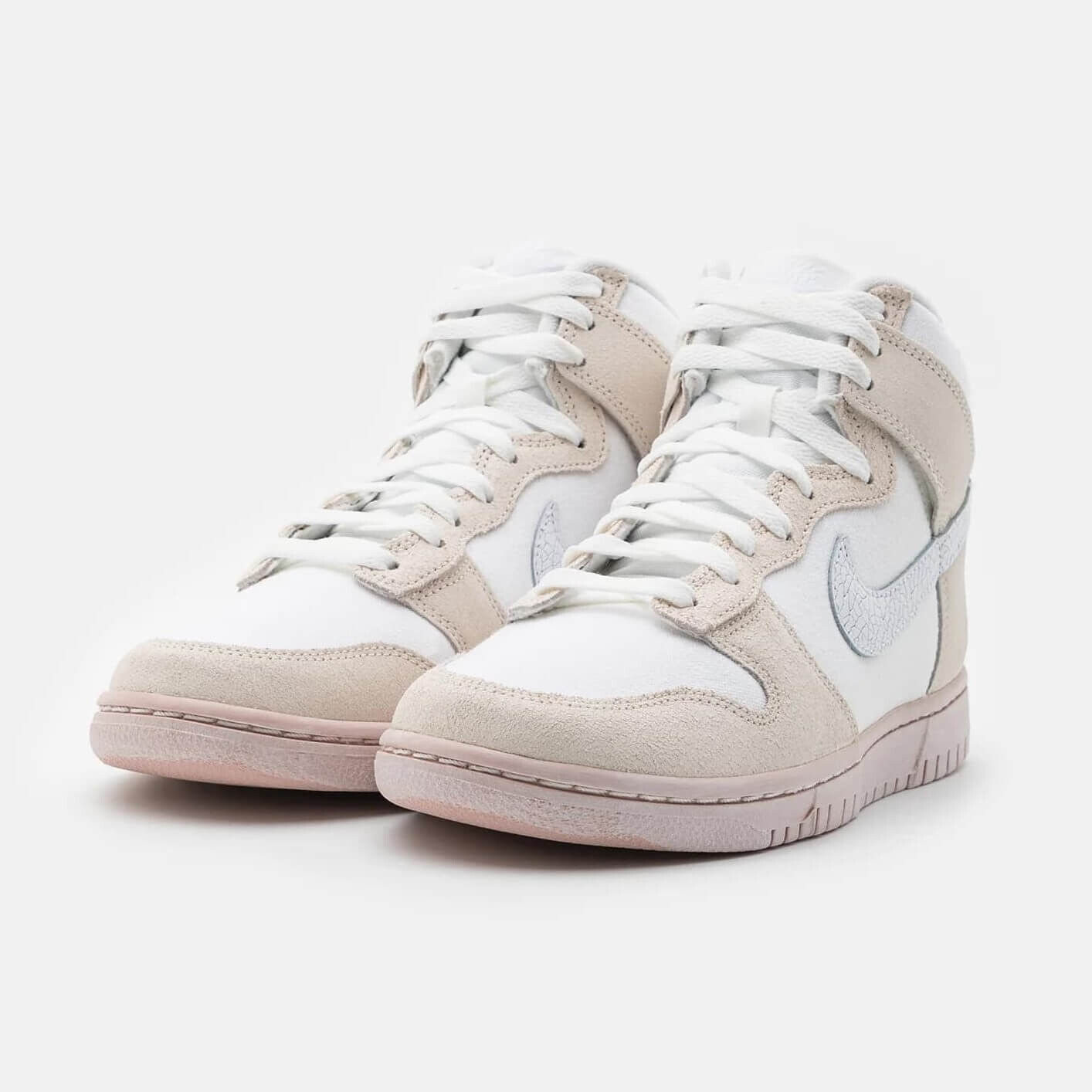 

Кроссовки Nike Sportswear Dunk Retro PRM, бежевый/белый