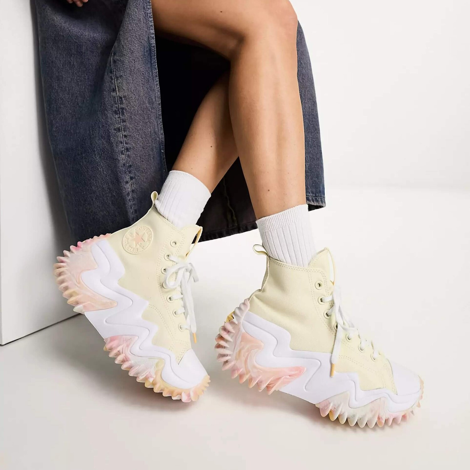 

Кроссовки Converse Run Star Motion CX, светло-желтый/белый/розовый