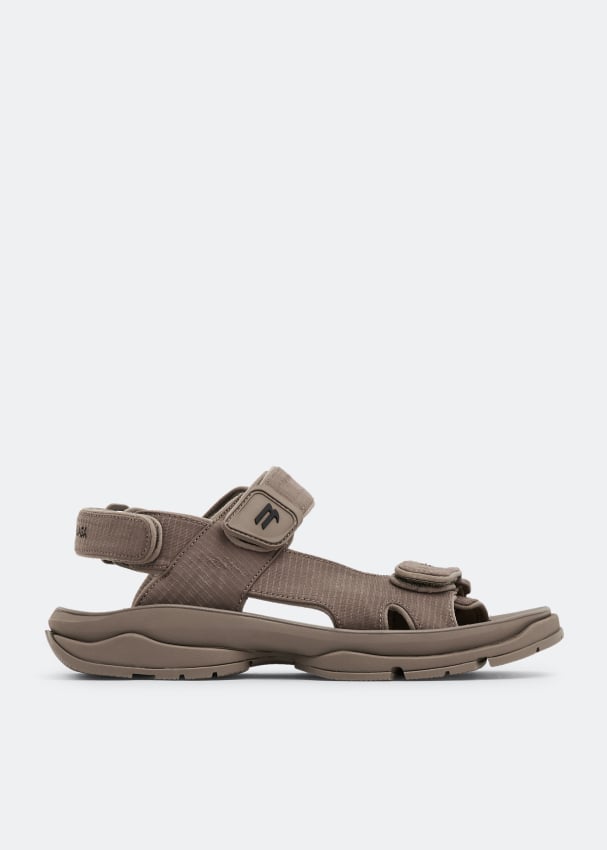 Сандалии BALENCIAGA Tourist sandals, коричневый