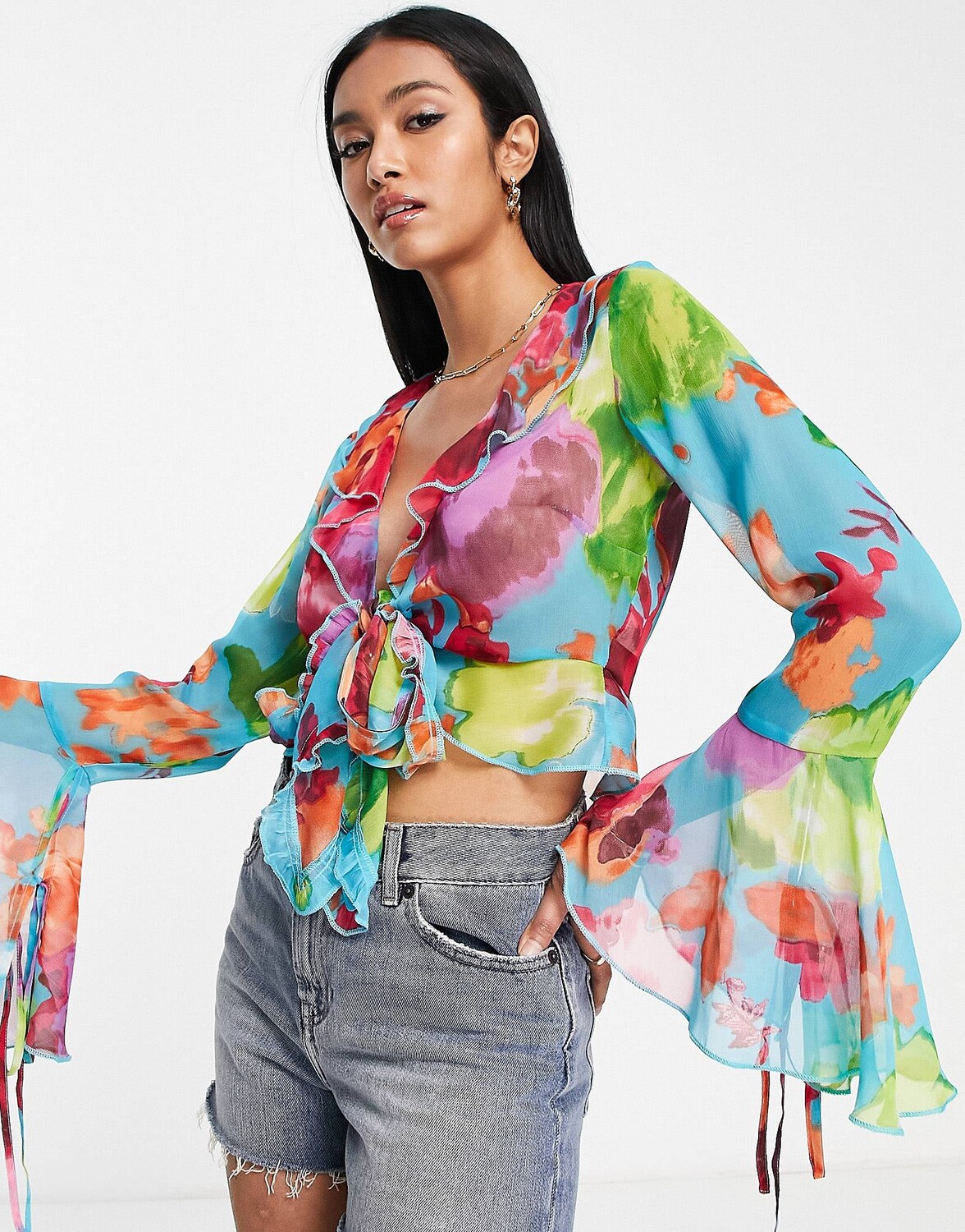 

Синяя прозрачная блузка с оборками и завязками спереди ASOS DESIGN