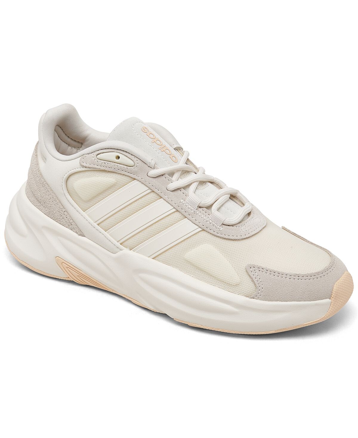 

Женские беговые кроссовки Ozelle от Finish Line adidas