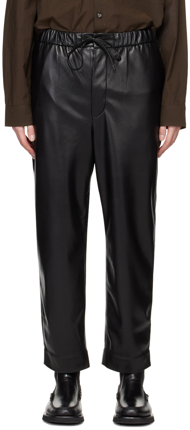 цена Черные брюки из веганской кожи Jain Nanushka