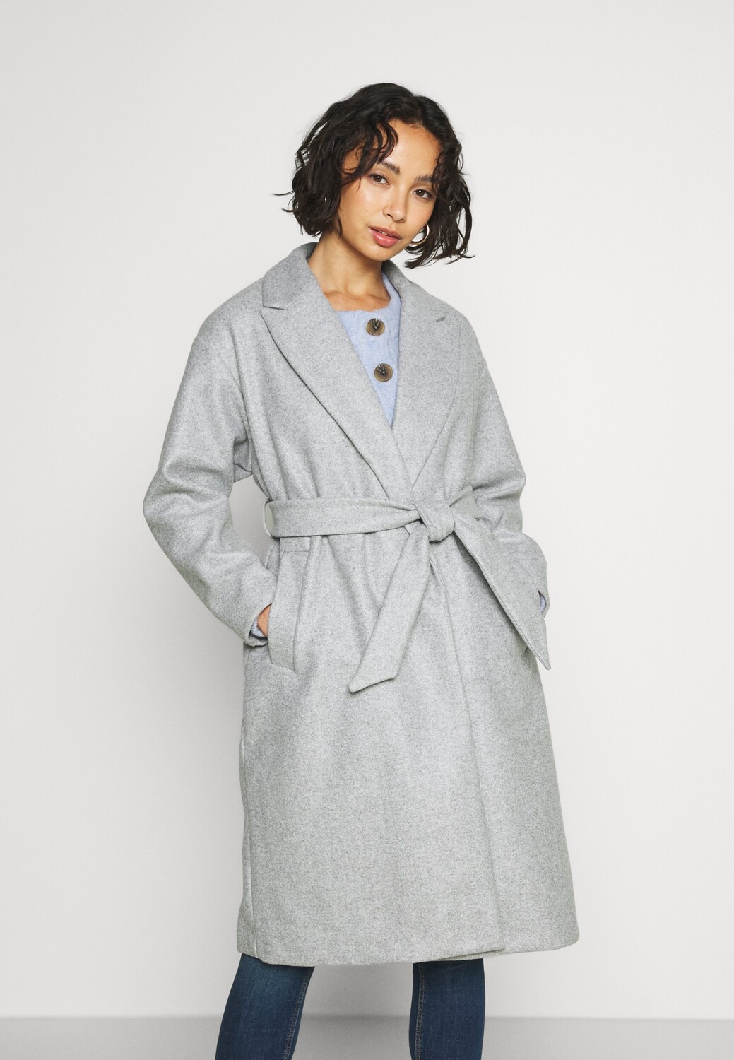 

Пальто классическое Vero Moda Petite, серый
