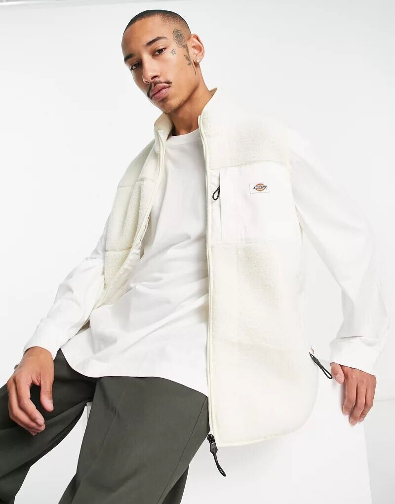 

Красный жилет Dickies в цвете Off White