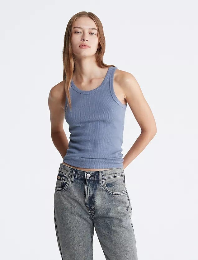 

Топ Calvin Klein Waffle Cropped Scoopneck, серый