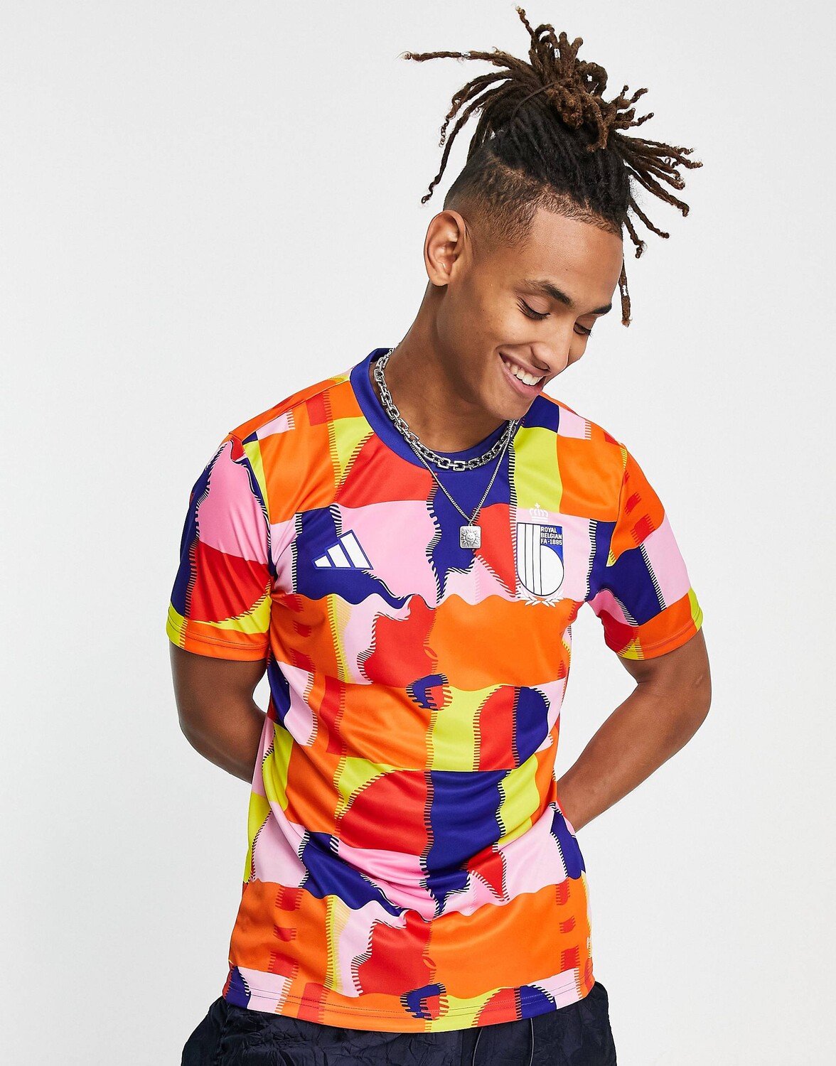 

Разноцветная футболка с предматчевым принтом adidas Football Belgium World Cup 2022