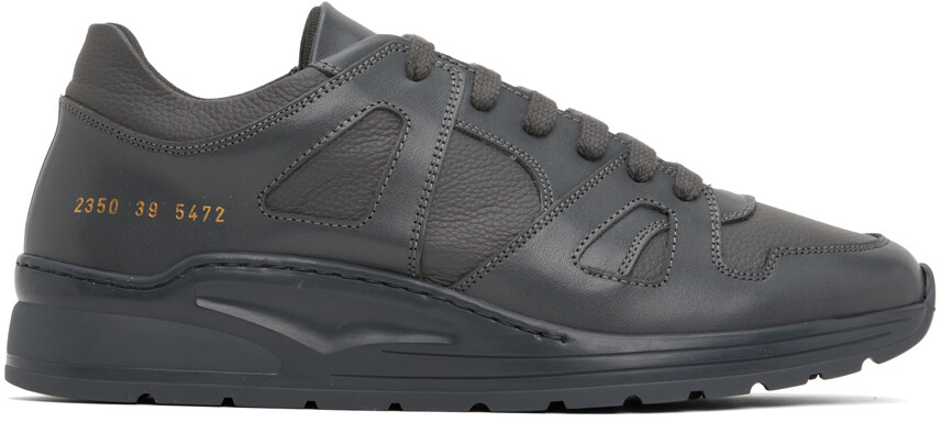 

Серые спортивные кроссовки Track Common Projects
