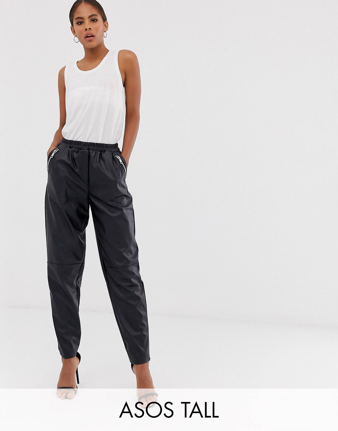 

Зауженные кожаные брюки ASOS DESIGN Tall