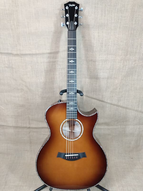 Custom 12