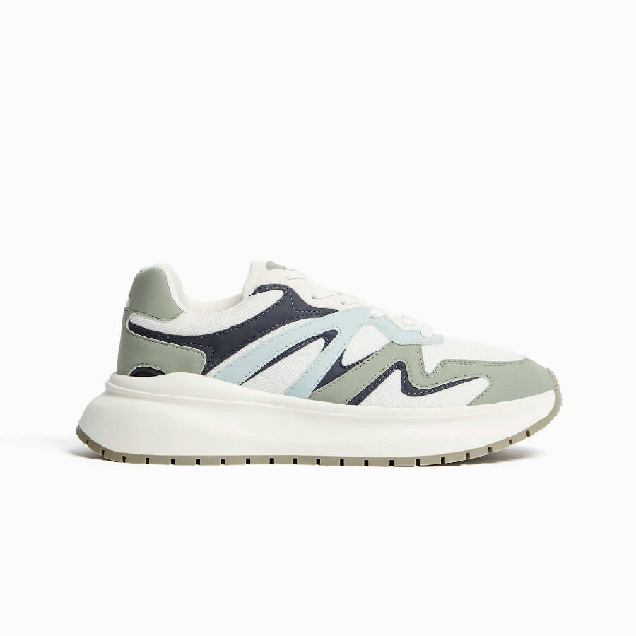 

Кроссовки Bershka Chunky Sole Mesh, белый/серый/синий