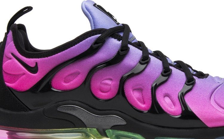 Air vapormax plus pink and purple best sale